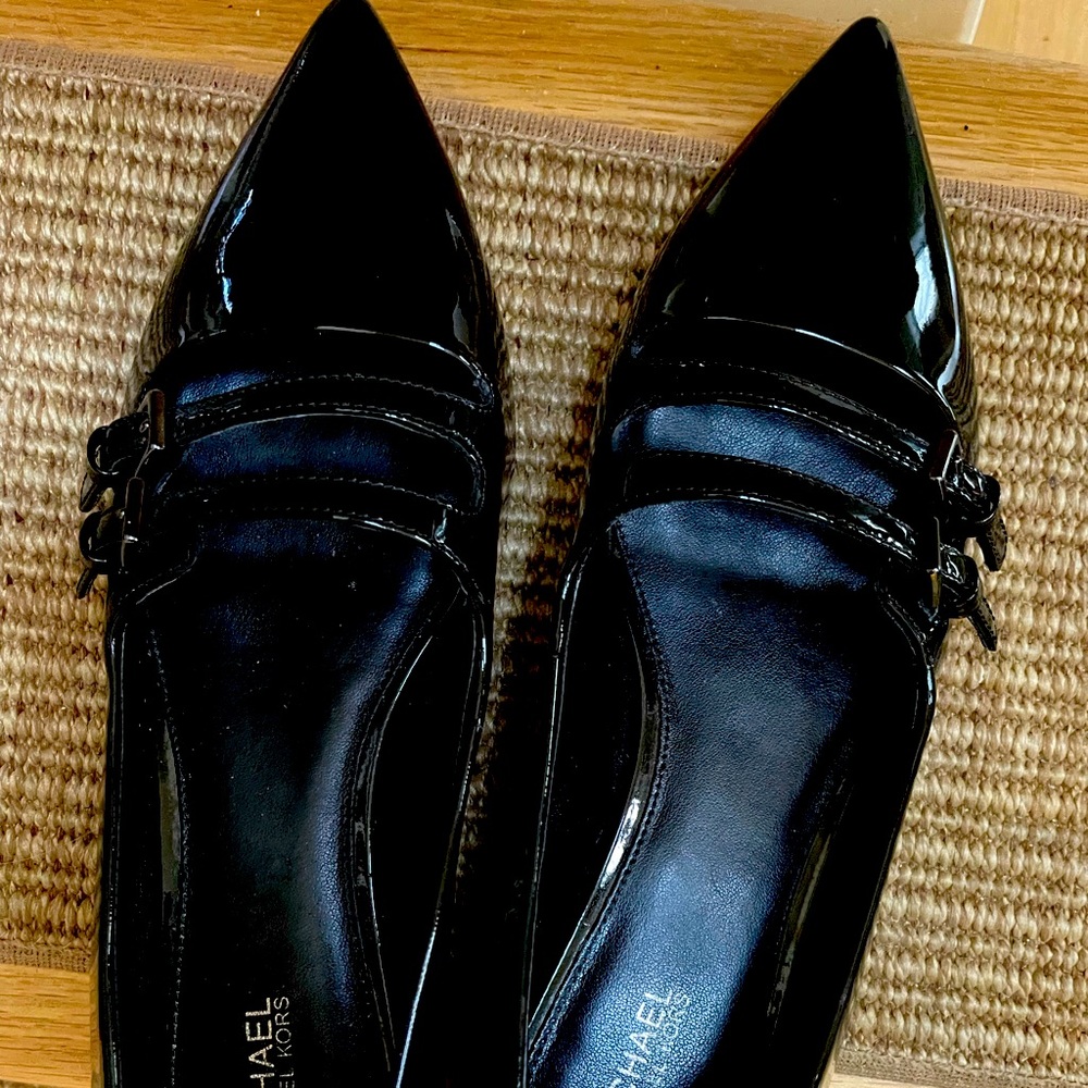 Michael Kors flats